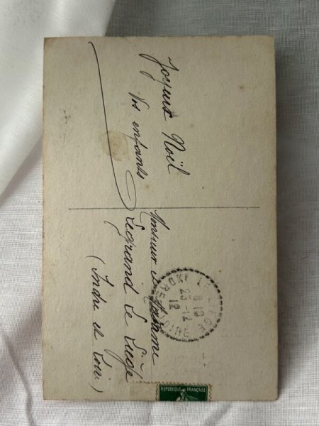 画像2: Postcard    アンティークポストカード 写真 ヤドリギを運ぶ女の子 フランス1912年 (2)