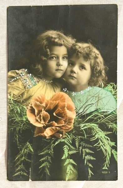 画像1: Postcard    アンティークポストカード　可愛い姉妹 Grete Reinwald (1)