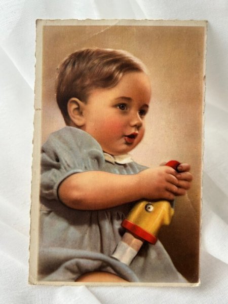 画像1: Postcard    アンティークポストカード　赤ちゃんとお人形　フランス (1)