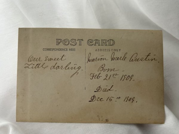 画像2: Postcard    アンティークポストカード 肖像写真 乳母車と赤ちゃん 1909年 (2)