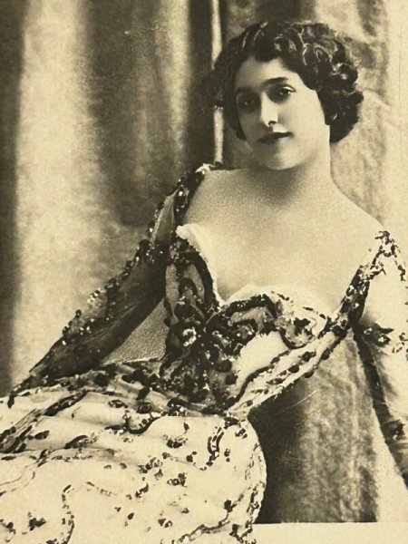 画像2: アンティークポストカード　女優　リナ・カヴァリエリ　Lina Cavalieri　（未使用） (2)