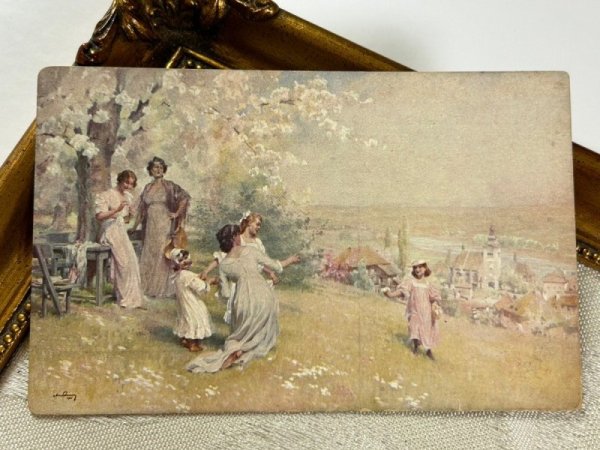 画像2: Postcard  　アンティークポストカード　ピクニックを楽しむ人々　M.M.VIENNE オーストリア　（未使用） (2)