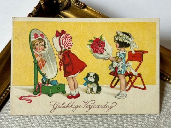 画像2: Postcard   アンティークポストカード  鏡の前の女の子 帽子 犬 メイド Fritz Baumgarten ? (2)