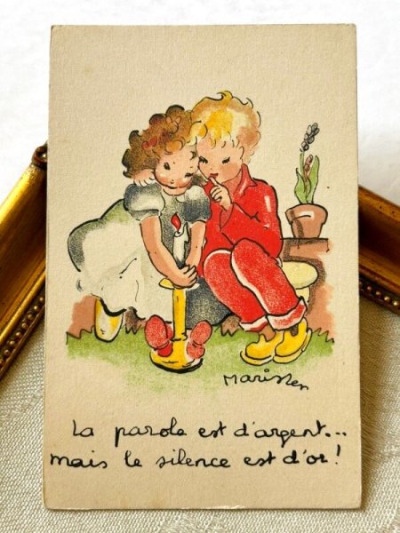 画像2: Postcard アンティークポストカード おやすみ前の2人 キャンドル フランス(未使用) (2)