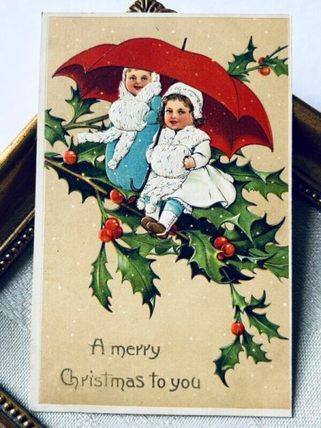 画像2: Postcard アンティークポストカード クリスマス ホーリー 傘とマフの女の子たち 妖精  Marie Flatscher  (2)