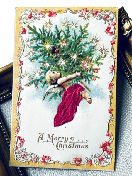 画像2: Postcard アンティークポストカード クリスマス ツリーを運ぶ天使 シルク貼り (2)
