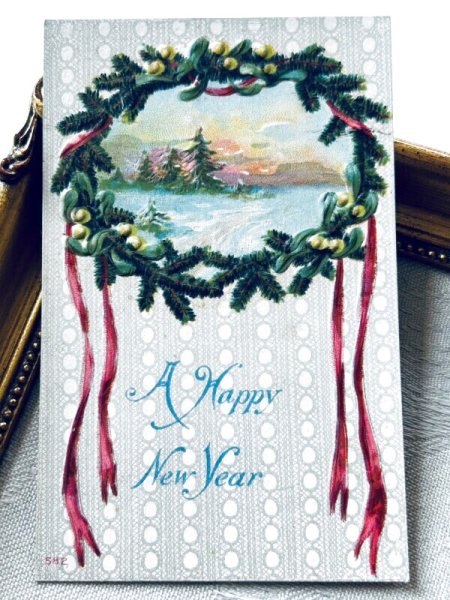 画像2: Postcard アンティークポストカード 新年祝い New Year ヤドリギのリース リボン 雪景色  (2)