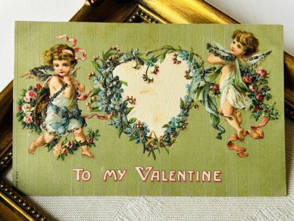 画像2: Postcard  アンティークポストカード バレンタイン 天使とハートのお花リース (未使用) (2)