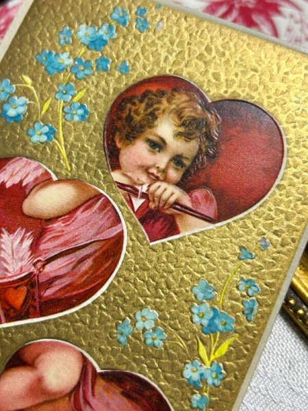 画像3: Postcard アンティークポストカード バレンタイン キューピッド天使 金 忘れな草のお花 (3)