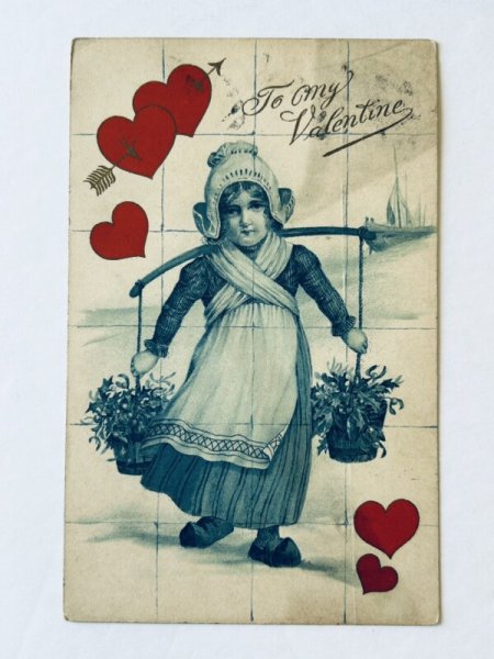 画像1: Postcard  アンティークポストカード　バレンタイン　ヤドリギを運ぶオランダの女の子 (1)
