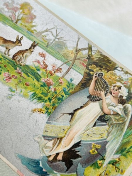 画像3: Postcard アンティークポストカード イースター  ハープを引く天使を見ているウサギ  (3)