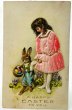 画像1: Postcard　アンティークポストカード　イースター 　女の子と卵を運ぶウサギさん　ベルベッド貼り (1)