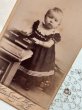 画像2: Vintage carte de visite　アンティーク　ミニ肖像写真　小さな女の子　ドイツ (2)
