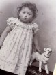 画像2: Vintage carte de visite　アンティーク　ミニ肖像写真　小さな女の子　パグ犬のおもちゃ　ドイツ (2)