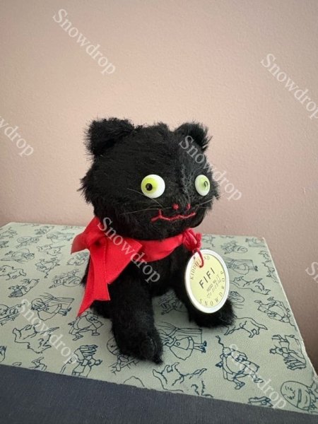 画像4: 【ご予約注文】Snowdrop ハンドメイド　アンティーク風ぬいぐるみ　猫　黒モヘア　（11cm） (4)