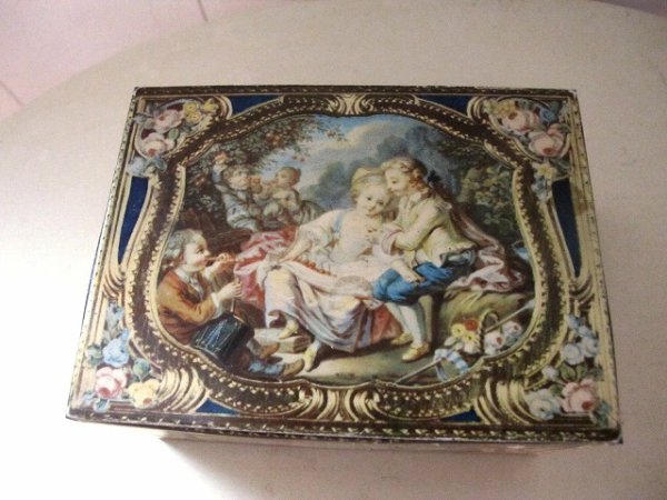 画像7: Vintage Tin イギリス ヨーロピアン絵画風の缶  (7)