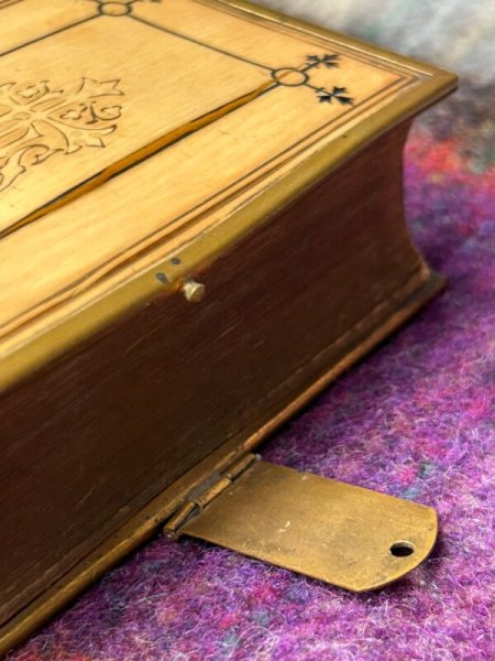 画像9: VIntage Book　アンティーク　イギリス　祈祷書 The Book of Common Prayer　押し花入り 　オックスフォード大学 (9)