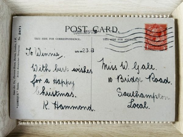 画像2: Postcard   アンティークポストカード 暖炉の前の黒猫の家族 (2)