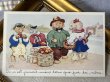 画像2: Postcard　アンティークポストカード　犬の行商からリンゴを盗む猫たち　フランス　Luce Andre （未使用） (2)
