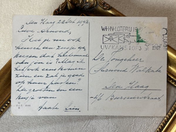 画像3: Postcard　アンティークポストカード　弟の服を繕うお姉さん猫　裁縫　1942年 (3)