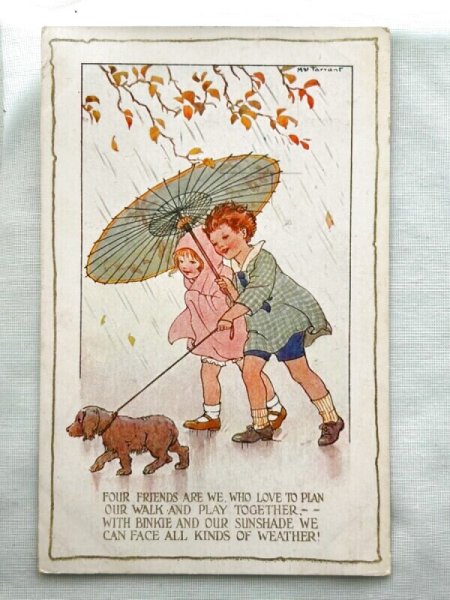 画像1: Postcard  アンティークポストカード　雨の中を犬と一緒に散歩する子どもたち　傘　The Sunshade Series  Margaret Tarrant　 (1)