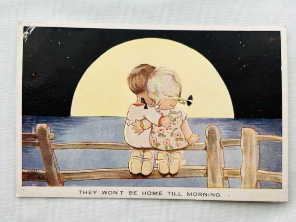 画像1: Postcard 　アンティークポストカード　お月様と小さな恋人たち　486　Mabel Lucie Attwell (1)