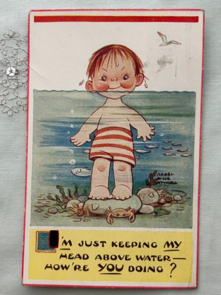 画像1: Postcard 　アンティークポストカード　海で水遊びをする男の子　5758　Mabel Lucie Attwell (1)