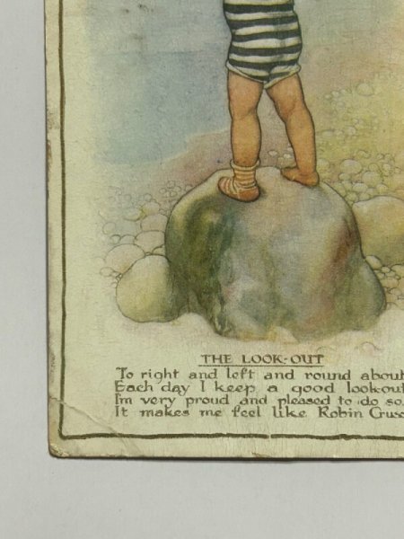 画像2: Postcard　アンティークポストカード　浜辺で双眼鏡を見る男の子　Susan B Pearse (2)