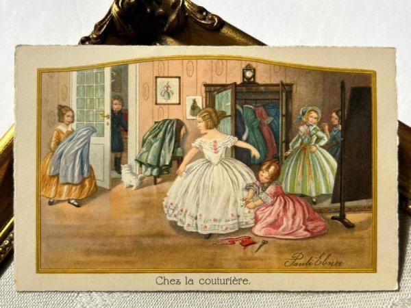 画像2: Postcard アンティークポストカード ドレスの試着中 Pauli Ebner (未使用) (2)