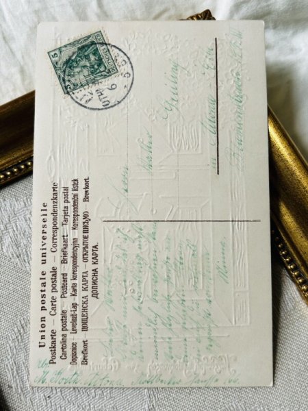 画像3: Postcard アンティークポストカード 忘れな草のお花のドアに手紙を届ける少年 ドイツ (3)