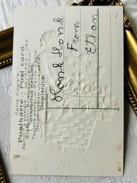 画像3: Postcard　アンティークポストカード　スミレのお花かごと女の子　 (3)