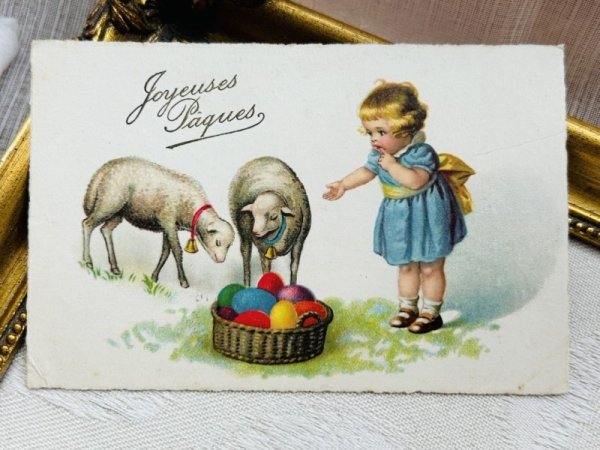 画像2: Postcard　アンティークポストカード　羊と女の子　イースターエッグ　Wally Fialkowska　モナコ1936年 (2)