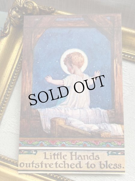 画像2: Postcard  ビンテージポストカード　祝福の小さな手　Little Hands outstretched to bless by Margaret Tarrant　（未使用） (2)