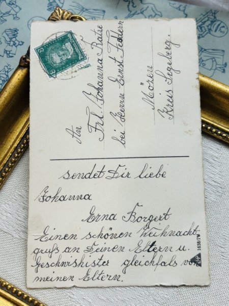 画像4: Postcard 　アンティークポストカード   クリスマス　お人形さんとテディベアに絵本を読み聞かせる女の子　ドイツ1923年 (4)