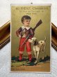 画像2: Vintage Trade Card　アンティーク　トレードカード　猟犬と鉄砲を持つ男の子　靴店　フランス (2)