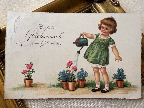 画像2: Postcard  アンティークポストカード   お花にお水を与える女の子 ドイツ1933年 (2)