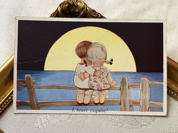 画像2: Postcard 　アンティークポストカード　月夜に海を見るふたり　 Mabel Lucie Attwell　（未使用） (2)