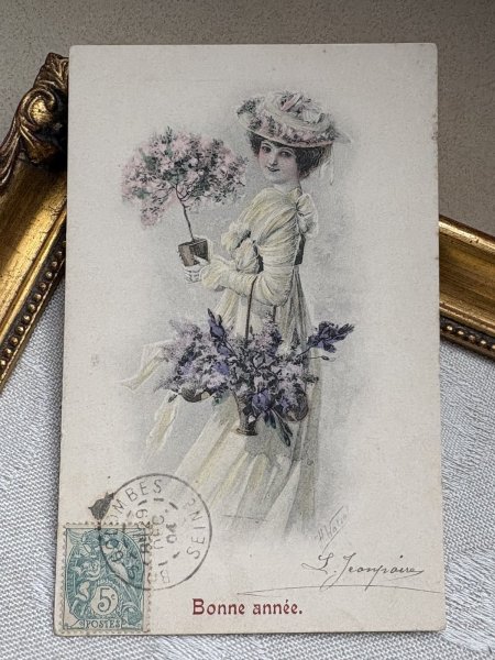 画像2: Postcard 　アンティークポストカード 　新年祝い　New Year  Bonne Annee お花と女性　パニエ　ウィーン趣味風　フランス1904年 (2)