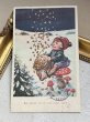 画像2: Postcard 　アンティークポストカード 　新年祝い　New Year　空から降ってくる金貨を集める女の子　キノコの椅子　ドイツ1924年 (2)