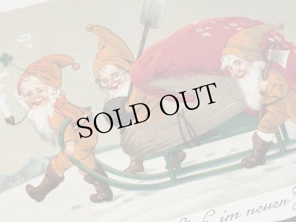 画像3: Postcard 　アンティークポストカード 　新年祝い　New Year　キノコをソリで運ぶノーム妖精たち　Marie Flatscher　（未使用） (3)