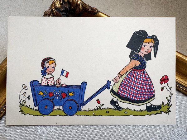 画像2: Postcard 　アンティークポストカード 　フランス　アンザス地方の女の子たち　民族衣装　HANSi（未使用） (2)