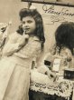 画像2: Postcard    アンティークポストカード　化粧台前の女の子　香水瓶　レース　フランス　 (2)