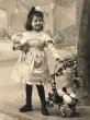 画像2: Postcard    アンティークポストカード　イースター　女の子と卵　パニエ　写真　フランス1903年 (2)