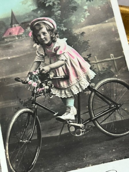 画像3: Postcard    アンティークポストカード 自転車に乗る女の子  写真 フランス (3)