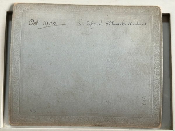 画像3: Vintage Cabinet Card Photo　ビクトリアンフォト　アンティーク　集合写真　教会学校　Golford Church School 1920（大判写真） (3)