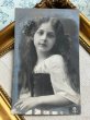 画像3: Postcard　アンティークポストカード　長い髪の女の子　写真　ドイツ1909年 (3)