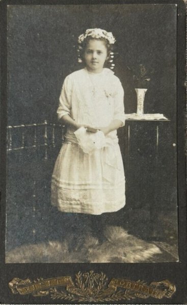 画像1: Vintage carte de visite　アンティーク　ミニ肖像写真　初聖体の女の子　ドイツ (1)
