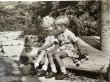 画像3: Postcard　アンティークポストカード　子どもたちと犬　ワイヤーフォックステリア　スイス　写真　1953年 (3)