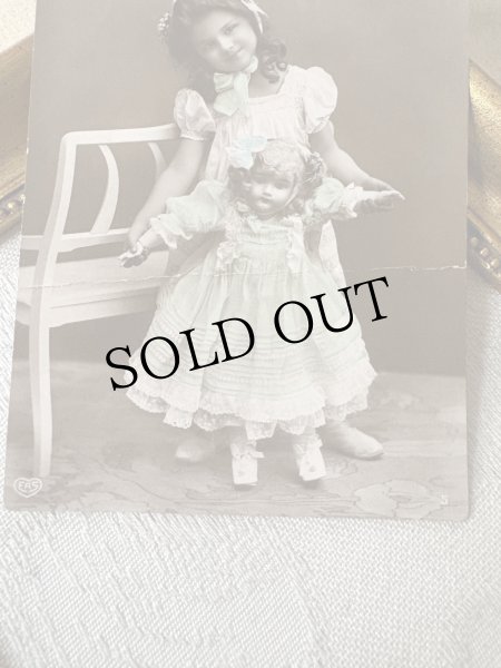 画像3: Postcard　アンティークポストカード　お人形さんと女の子　写真　イギリス1913年 (3)