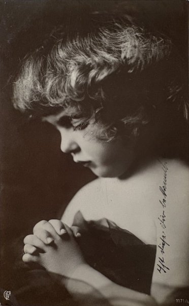 画像1: Postcard　アンティークポストカード　祈る女の子　写真　ドイツ1907年 (1)